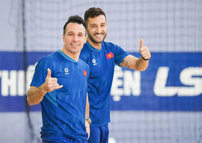 Người dùng đang đăng ký tài khoản trên fcb8 trang chủ với các thông tin cá nhân được bảo mật